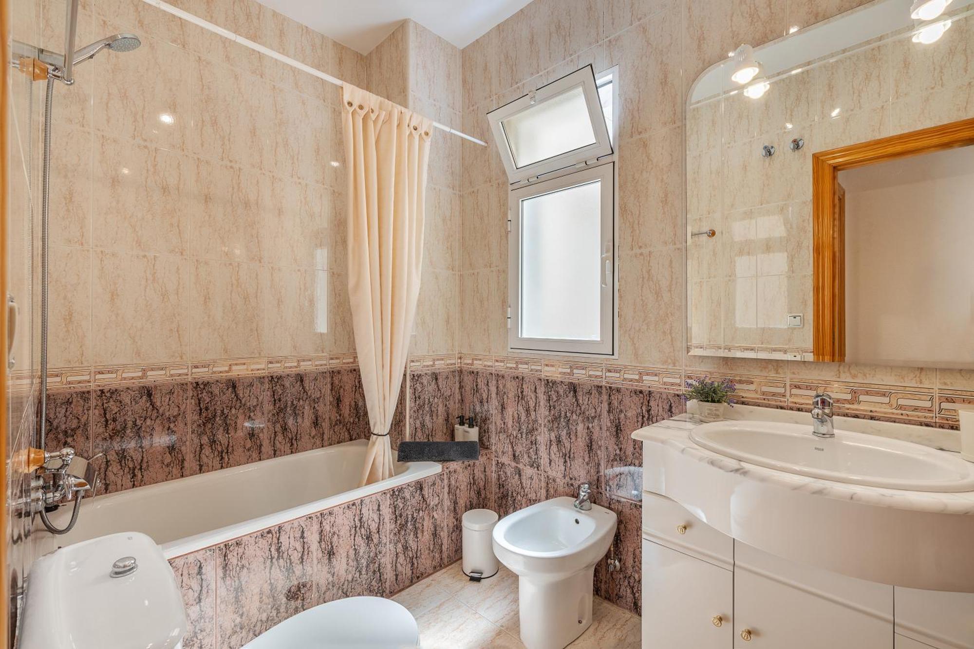 Amplio Apartamento En Gueejar Sierra Apartman Kültér fotó